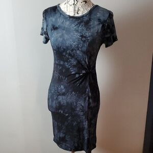 NEW Olivia Rae Black Tie-Dye Dress - Medium
